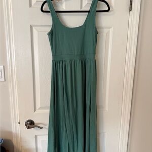 Sleeveless Green Maxi Dress
